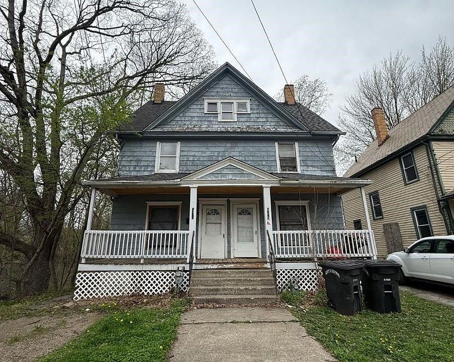 1st image of 121 Neufer Ct