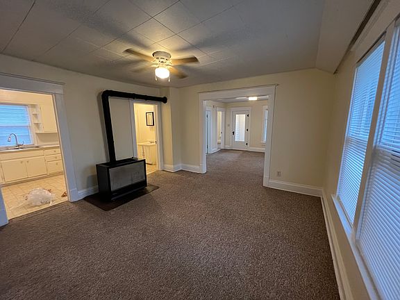 3rd image of 2218 McCracken St #2