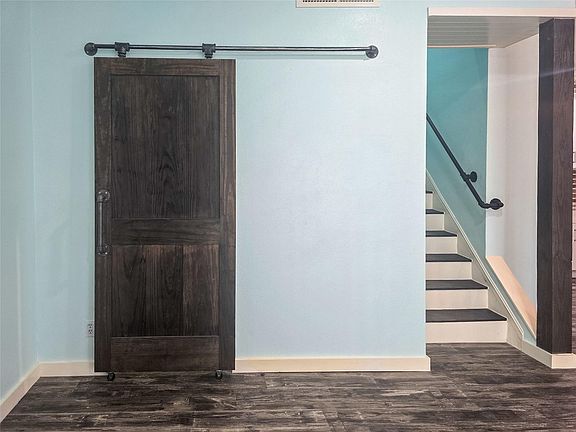 5th image of 921 Marine Dr APT 327