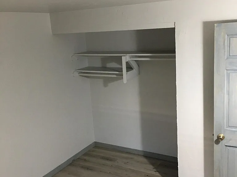 1433 Witzel Ave #2 — Photo 6