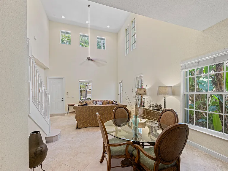 1043 Vintner Blvd — Photo 21