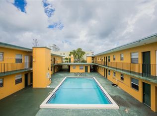 1975 NE 135th St APT 3B, North Miami, FL 33181