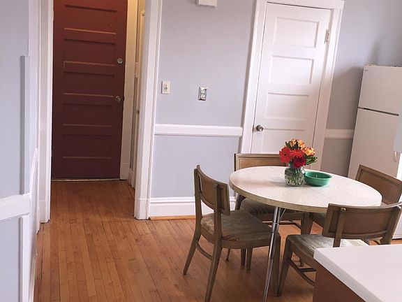 4th image of 2815 W Logan Blvd APT 3R
