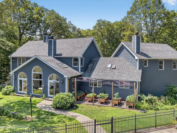 147 Bristol Hill Road, Glenford, NY 12433