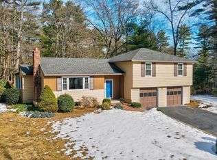 7 Canterbury Hill Rd, Topsfield, MA 01983