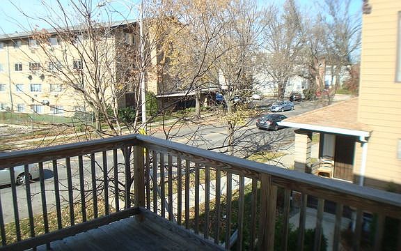 5th image of 238 Des Plaines Ave #2