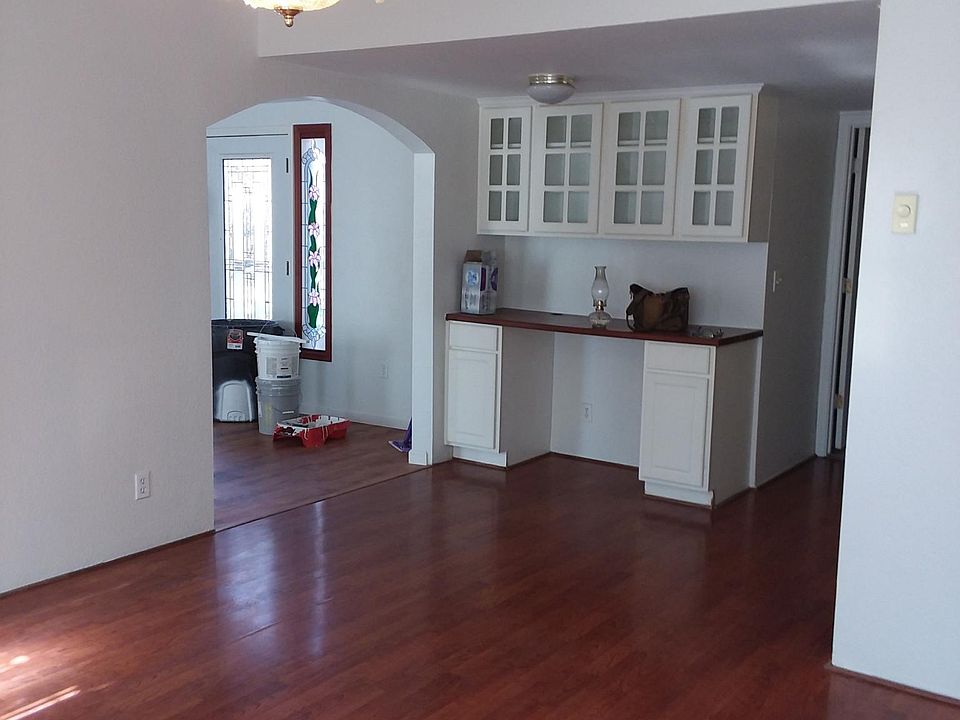 2nd image of 4900 N Judy Cir