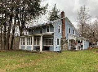 8 W Malloryville Rd, Freeville, NY 13068