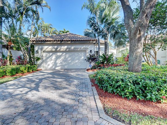 Home For Sale In Broken Sound Country Club