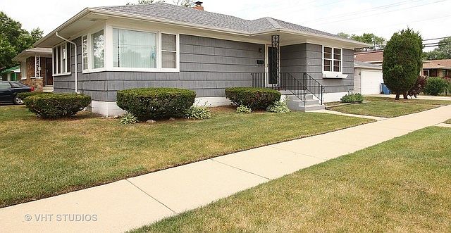 1st image of 670 Mackinaw Ave