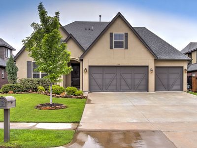 1111 S Magnolia Pl, Broken Arrow, OK, 74012
