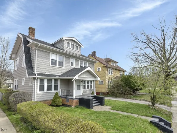 3313 E Overlook Rd, Cleveland Heights, OH 44118