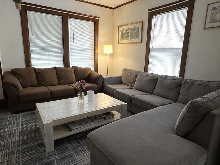 446 Lake St — Photo 8