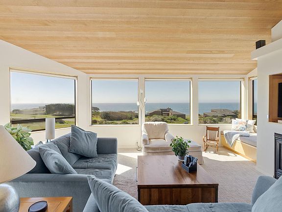 4th image of 37784 Breaker Reach