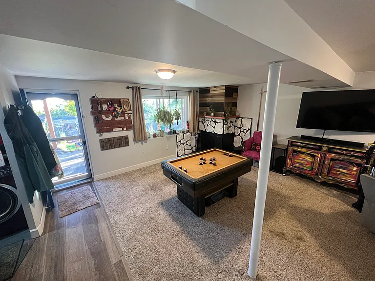 9142 Oberon Rd — Photo 16