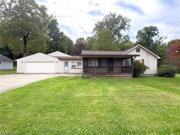 740 Oxford Ave, Niles, OH 44446