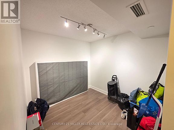 2nd image of 6 Eva Rd #811