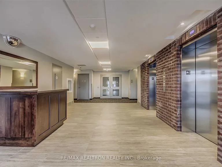 7325 Markham Rd #109 — Photo 3