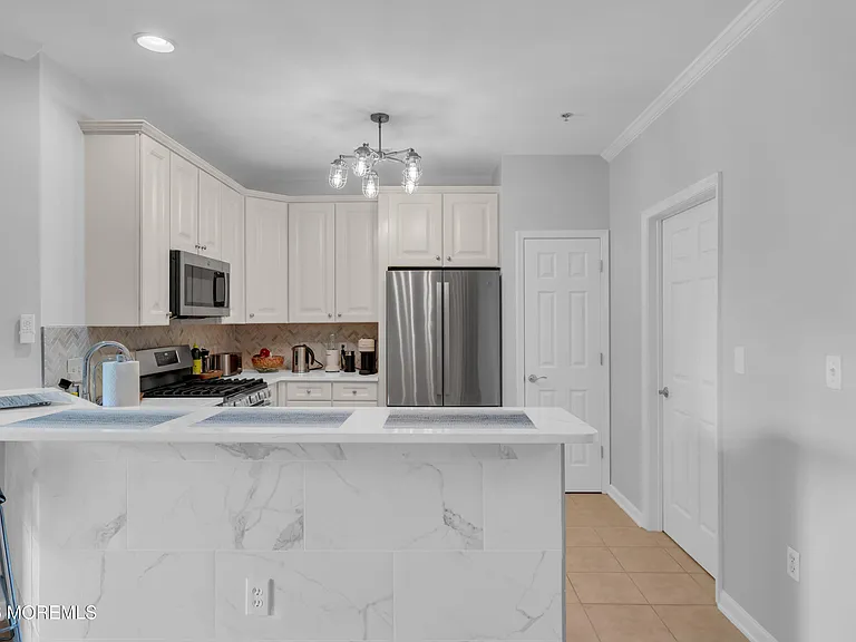 22 Cooper Ave #113 — Photo 18