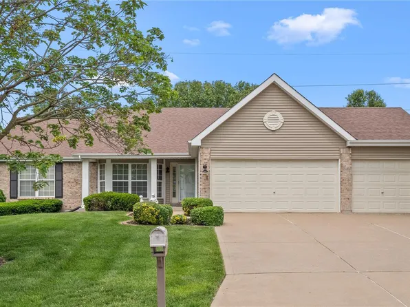 7412 Pierside Dr, Dardenne Prairie, MO 63368