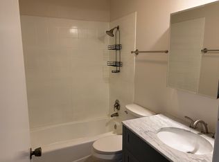 3707 Urbandale Ave, Des Moines, IA 50310