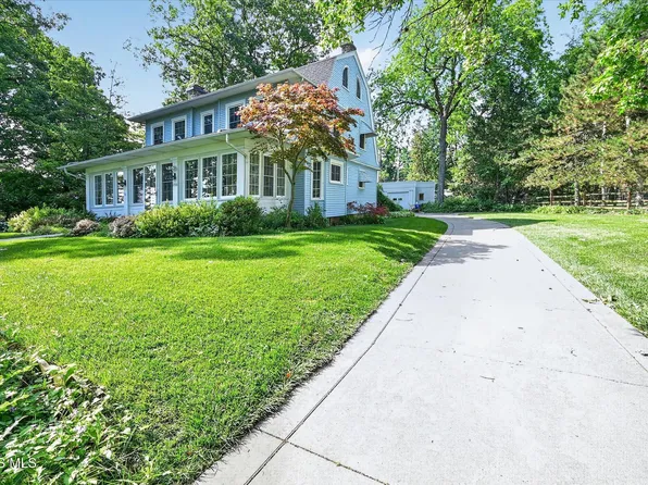 2333 Chevy Chase Ln, Toledo, OH 43614