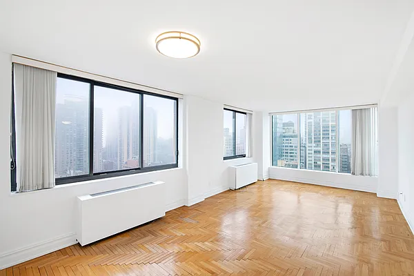 Rented by Essence Realty LLC | media 1