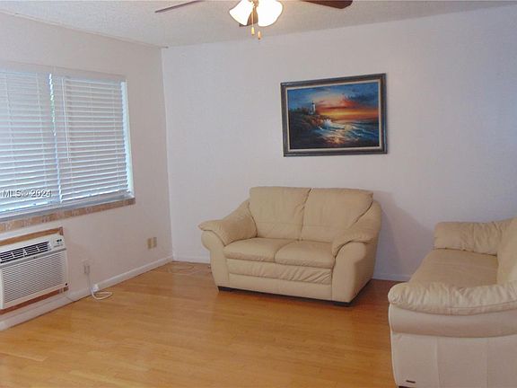 5th image of 286 Farnham Cres #286-L
