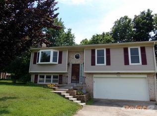 1000 Albert Ln, Lexington, KY 40514