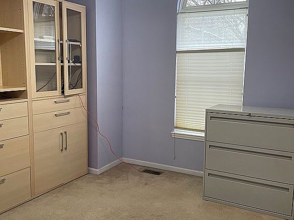 5th image of 38462 Lynwood Ct