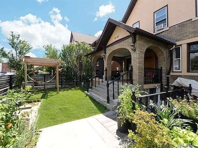 1st image of 149 Street 43rd Ave