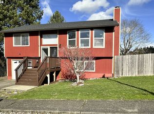 37485 Sandy Heights St, Sandy, OR 97055