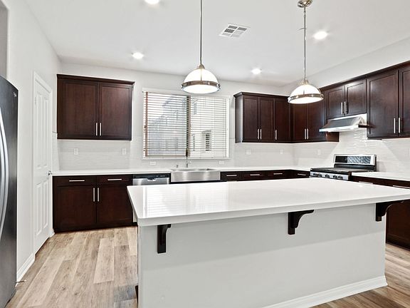 3rd image of 14410 Lily Ln APT 3