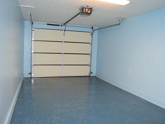 3rd image of 508A Pilgrim Ct