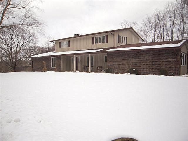 1st image of 120 Rockledge Cir