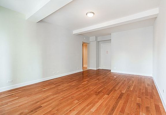 3rd image of 400 E 57th St APT 16L
