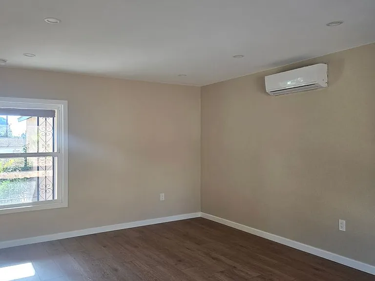 6030 Colonial Dr — Photo 5
