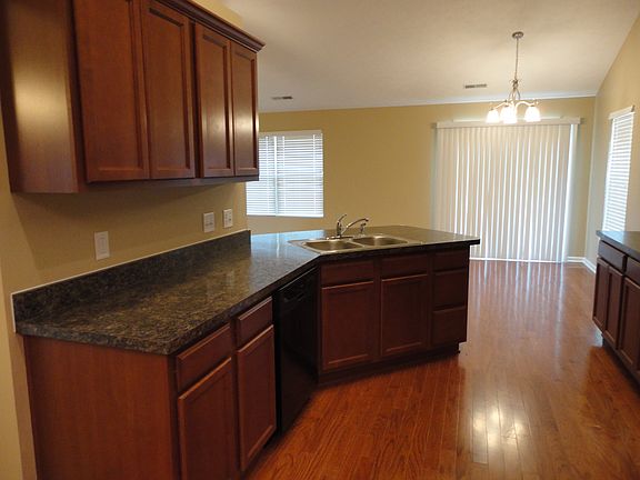 3rd image of 4423 Pimlico Pl