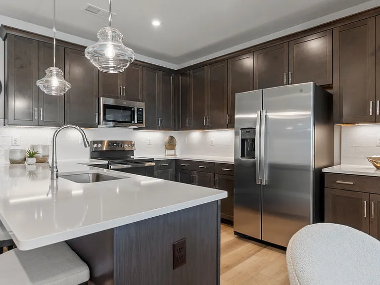 656 Brookwood Glen Ter #A — Photo 30