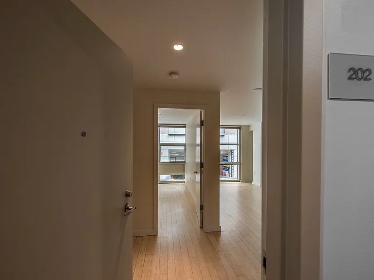 Boylston St, 40 — Photo 19