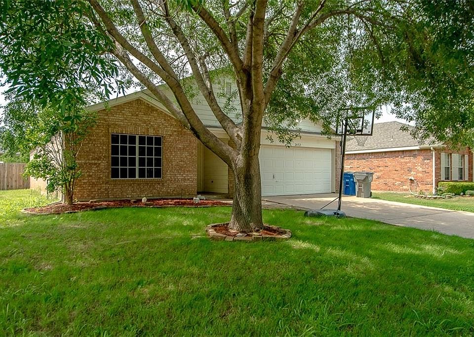1st image of 2452 Texoma Dr