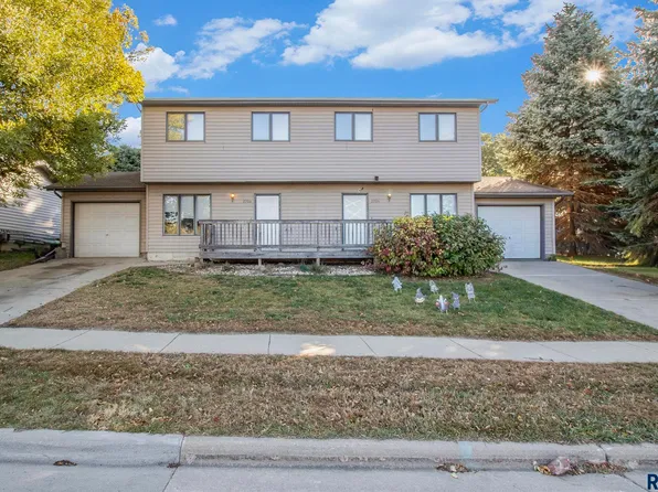 2204 & 2206 S Holt Ave, Sioux Falls, SD 57103