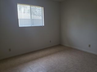 3839 NW Huntsboro St APT 103, Lake City, FL 32055