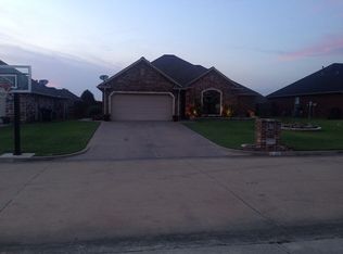 508 Valhalla Dr, Muskogee, OK 74403