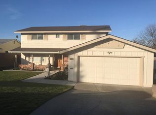 5052 Deerpark Cir, Fair Oaks, CA 95628