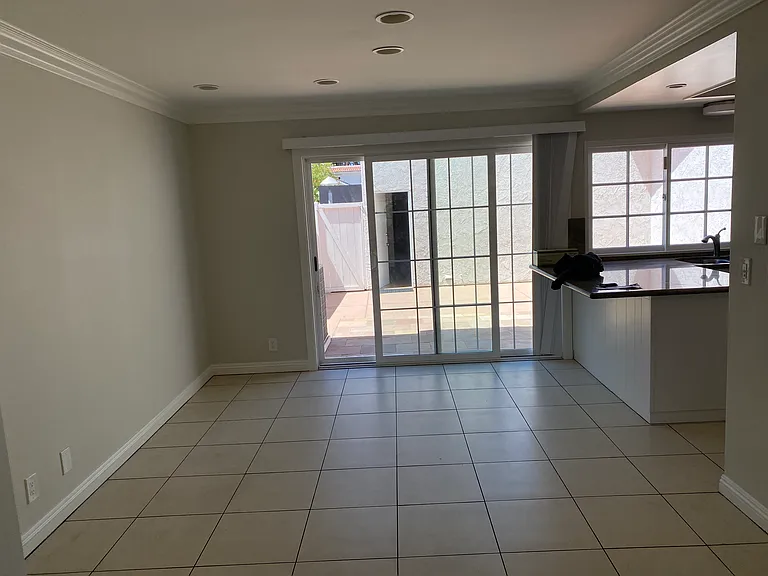 430 Vista Suerte — Photo 10