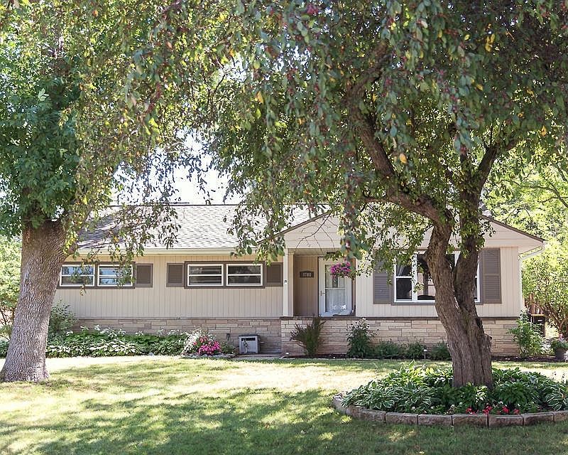1st image of 8706 N 53rd St