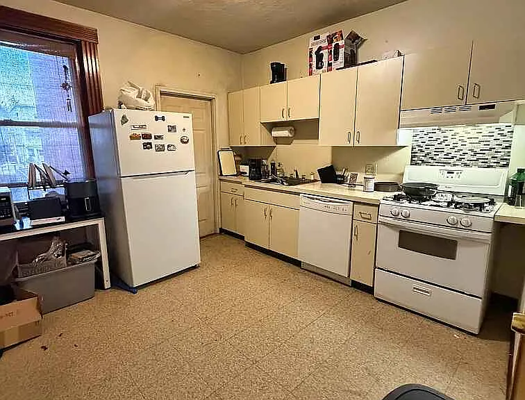 53 Brackett St #S2 — Photo 8