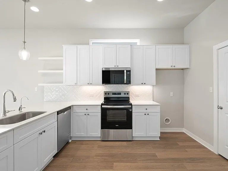 2209 Grenache Dr — Photo 5