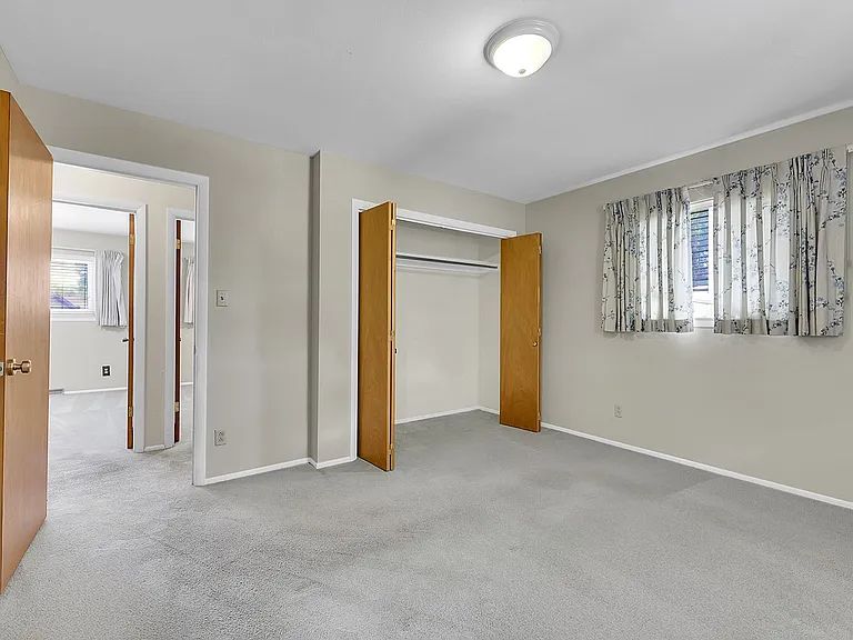 4220 Edwinstowe Ave — Photo 26